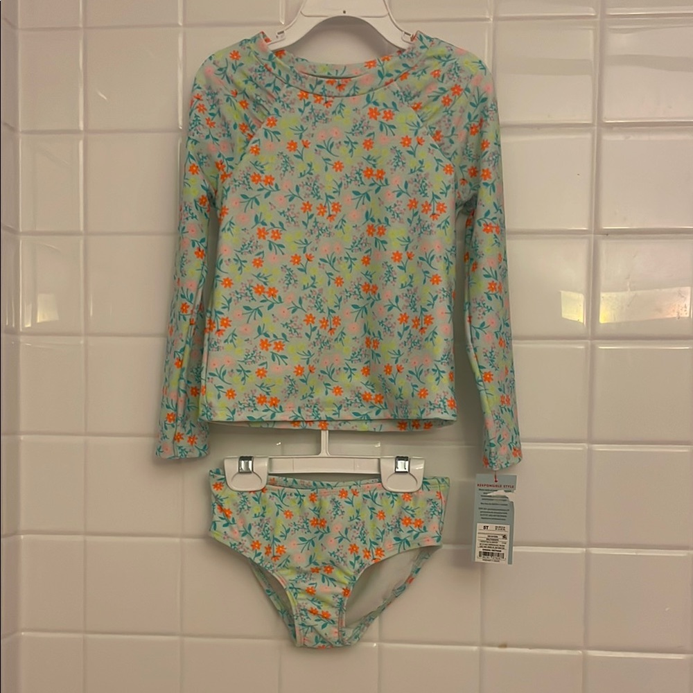 NWT Cat & Jack , multicolor floral swimsuit set. Size 5T, UPF 50+, long sleeve